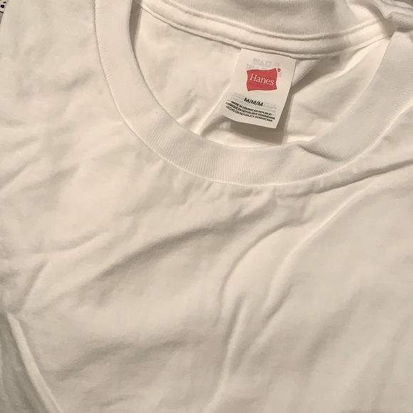 🆕Hanes Cotton T-Shirt - Picture 2 of 2